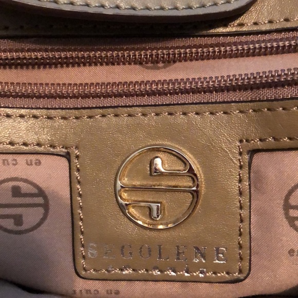 Ségolène travel bag or work inside 4 compartment , one zipper outside ,Like New - Picture 8 of 11